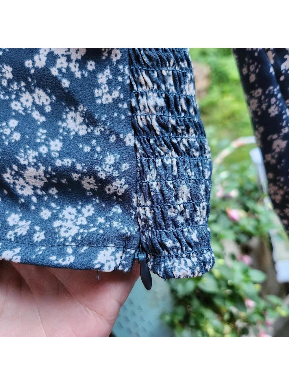ASTR the Label Floral Print Long Sleeve Tie Front Blouse Top, Size L - Picture 4 of 9